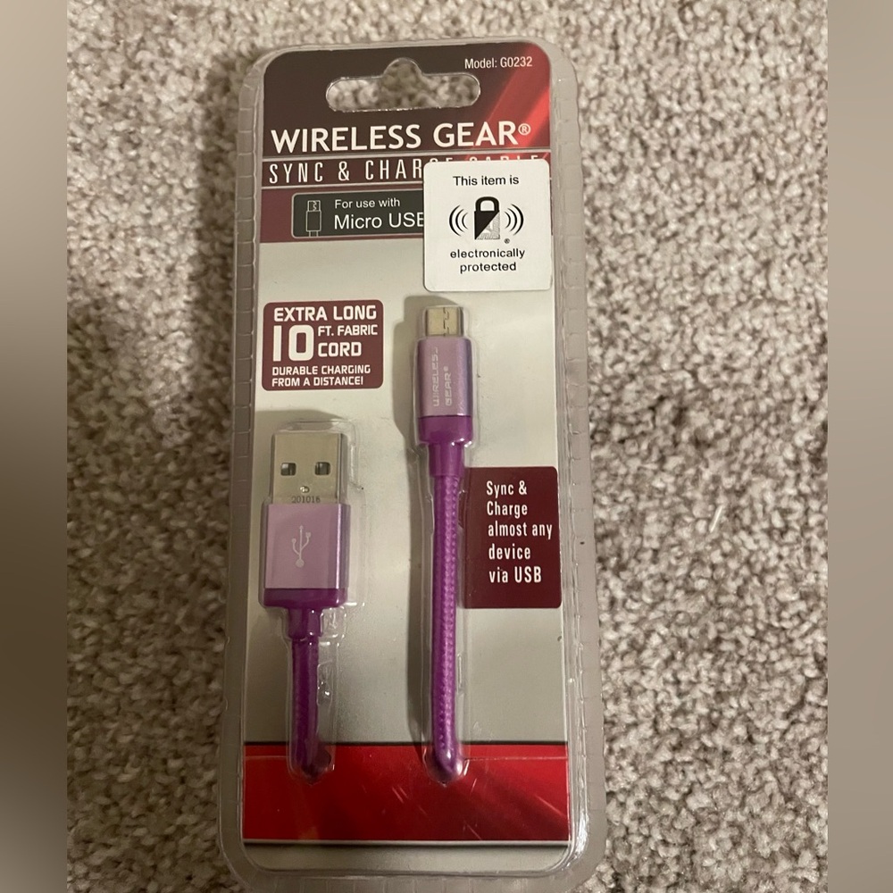 Wireless Gear 10 feet long sync & charge micro USB cable model G0232 purple